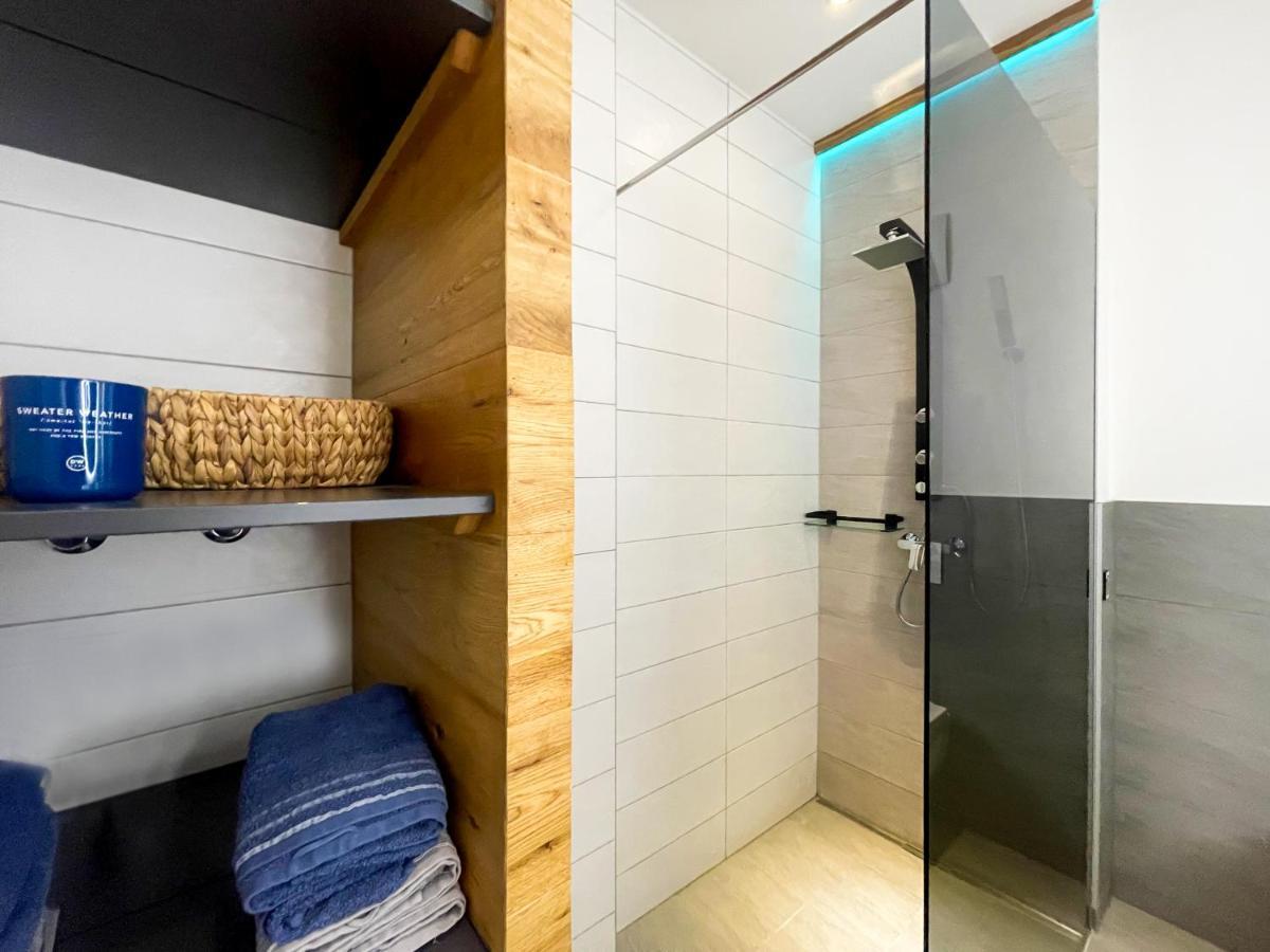 Alpenluxus Presents Design Lodge - Terrace & Car Park Kramsach Ngoại thất bức ảnh
