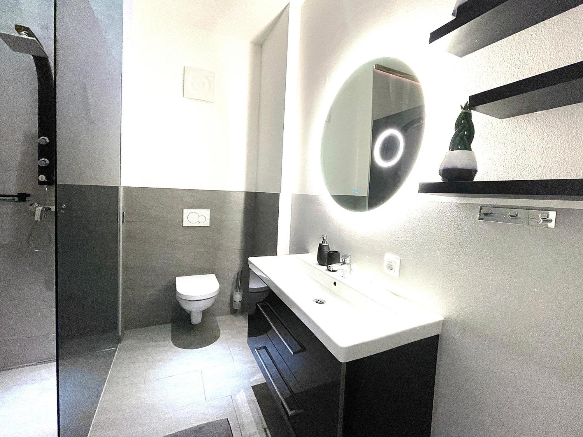 Alpenluxus Presents Design Lodge - Terrace & Car Park Kramsach Ngoại thất bức ảnh